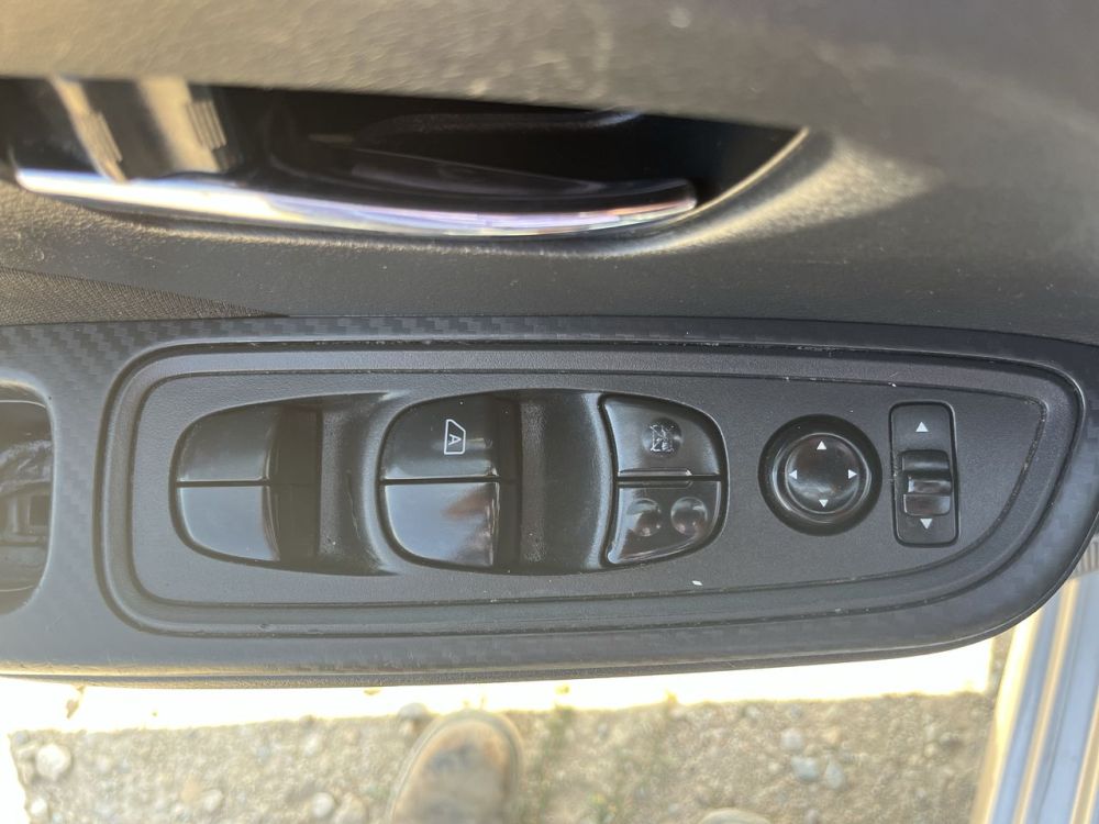 2021 Nissan VERSA SV - photo 19