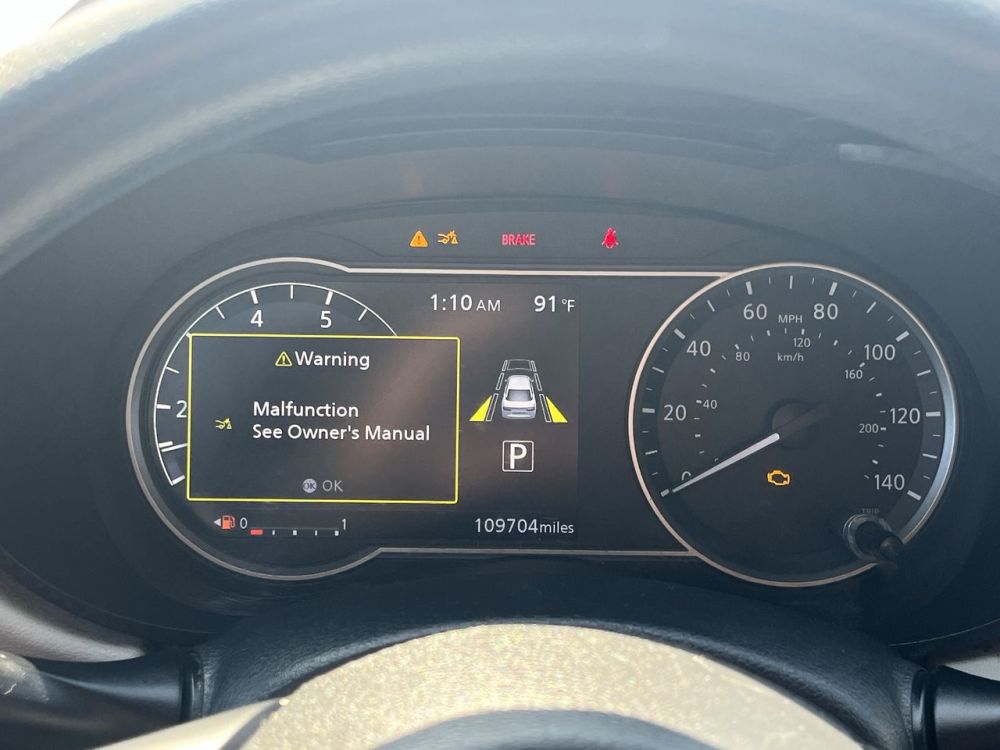 2021 Nissan VERSA SV - photo 9