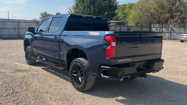 2020 Chevrolet Silverado - photo 3