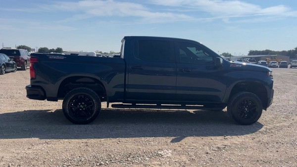 2020 Chevrolet Silverado - photo 6