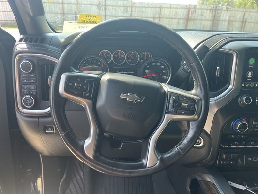 2020 Chevrolet Silverado - photo 9