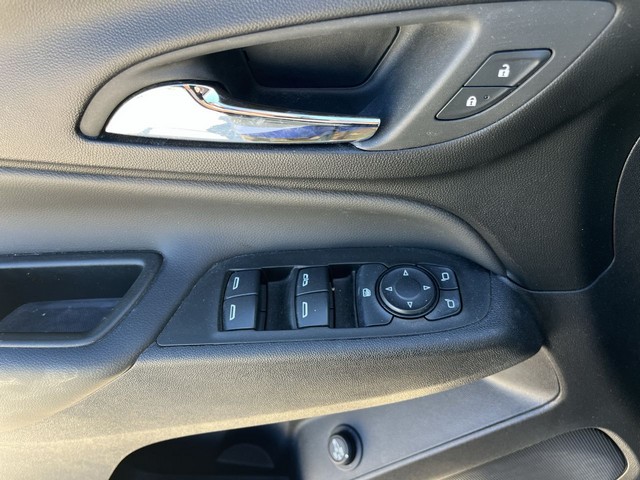 2024 Chevrolet EQUINOX LT - photo 21