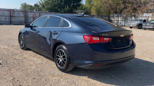 2018 Chevrolet Malibu - photo 3