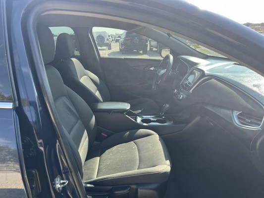 2018 Chevrolet Malibu - photo 24