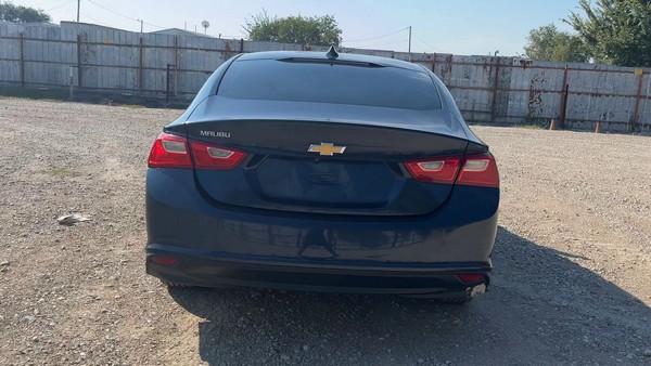 2018 Chevrolet Malibu - photo 4