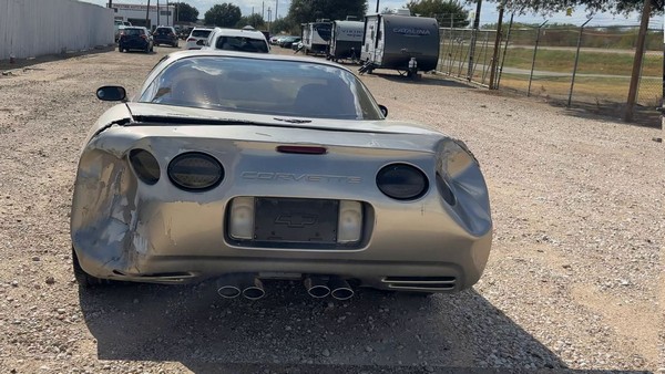 1999 Chevrolet Corvette - photo 4