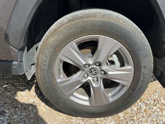 2024 Toyota Rav4 - photo 22