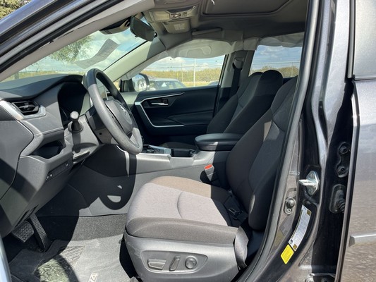 2024 Toyota Rav4 - photo 23