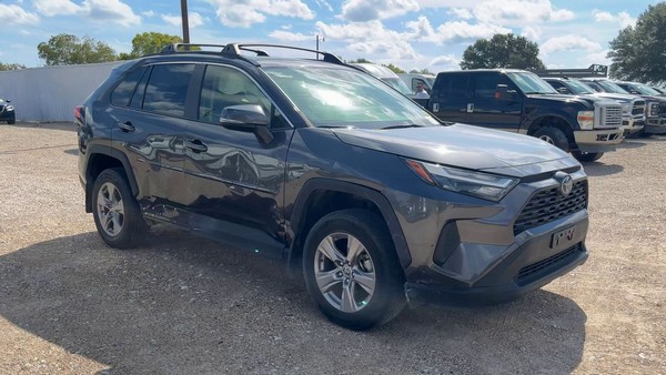 2024 Toyota Rav4 - photo 7