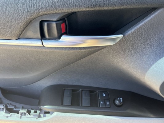2022 Toyota Camry - photo 21