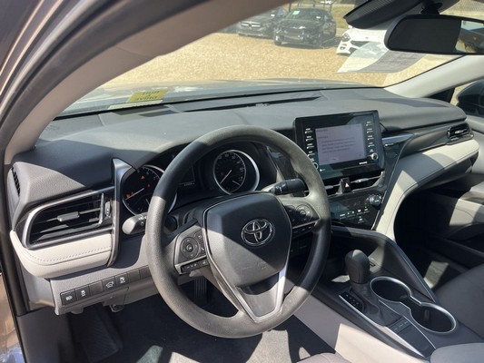2022 Toyota Camry - photo 22