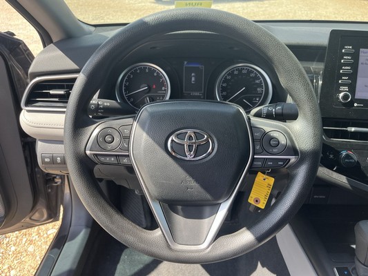 2022 Toyota Camry - photo 10