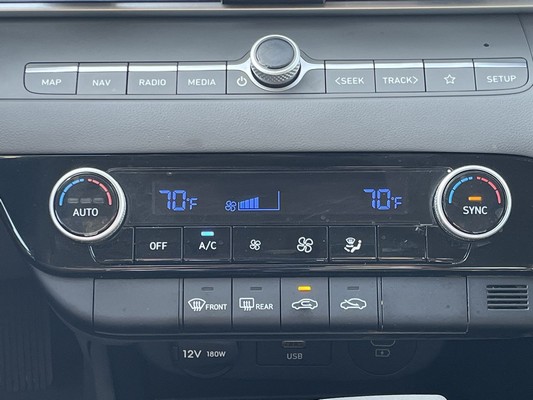 2024 Hyundai Elantra - photo 17