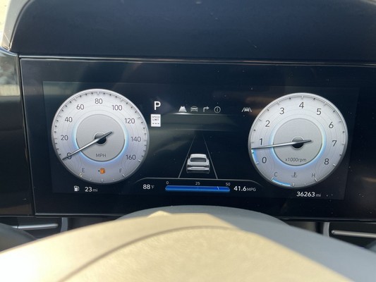 2024 Hyundai Elantra - photo 9