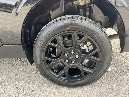 2025 Ford MAVERICK - photo 17