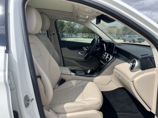 2021 Mercedes-Benz GLC 300 - photo 24