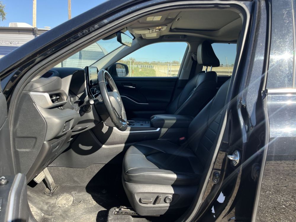 2020 Toyota HIGHLANDER XLE - photo 19