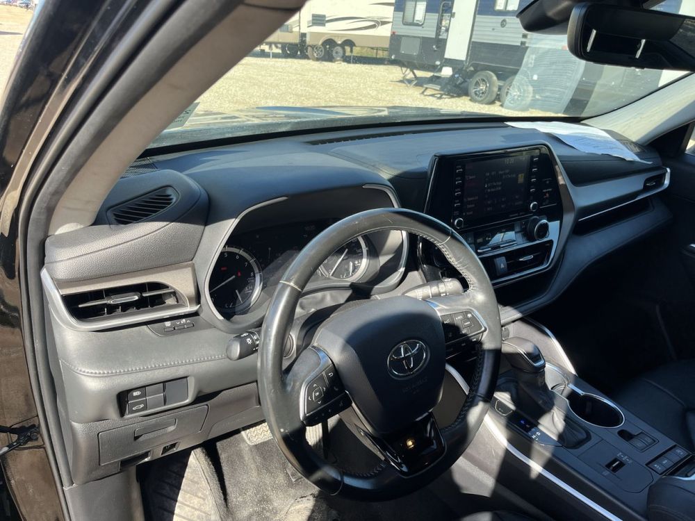 2020 Toyota HIGHLANDER XLE - photo 21