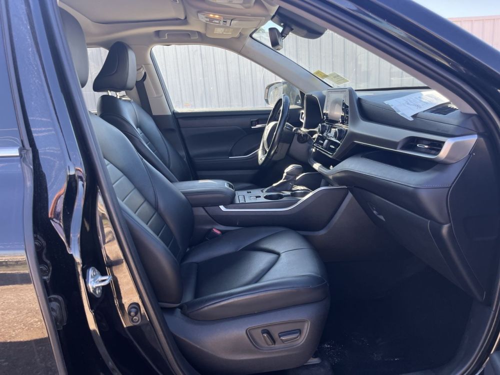 2020 Toyota HIGHLANDER XLE - photo 24