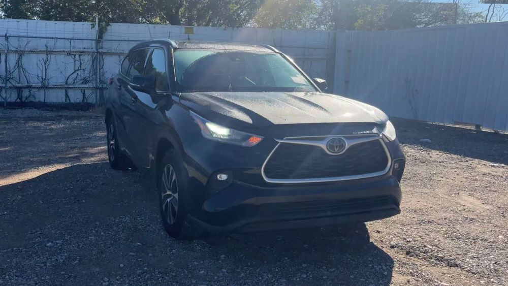 2020 Toyota HIGHLANDER XLE - photo 7