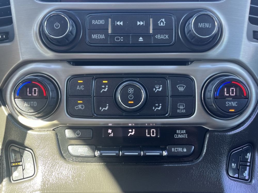 2020 GMC YUKON DENALI - photo 15