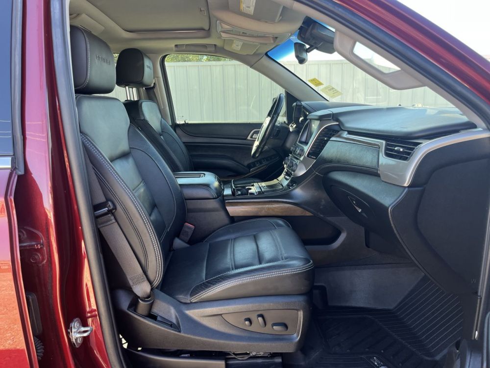 2020 GMC YUKON DENALI - photo 24