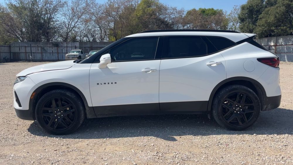 2022 Chevrolet BLAZER FWD 3 LT - photo 2