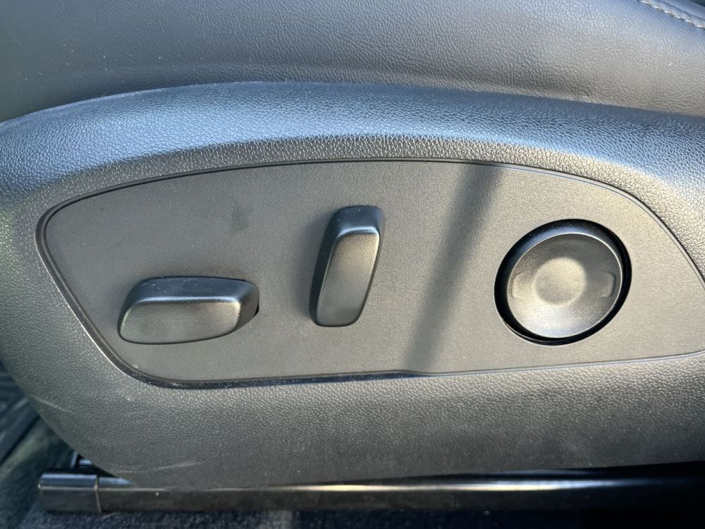 2026 GMC ACADIA ELEVATION - photo 22