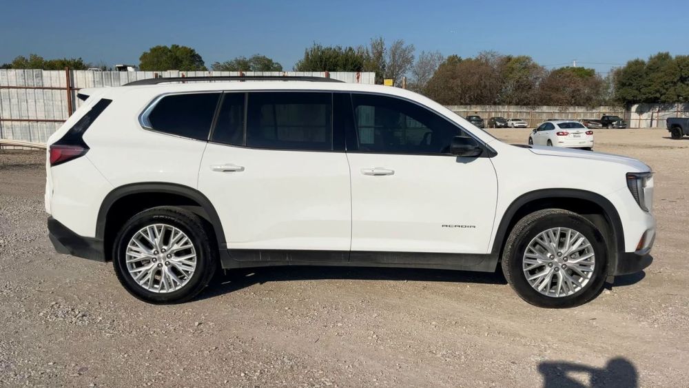 2026 GMC ACADIA ELEVATION - photo 6