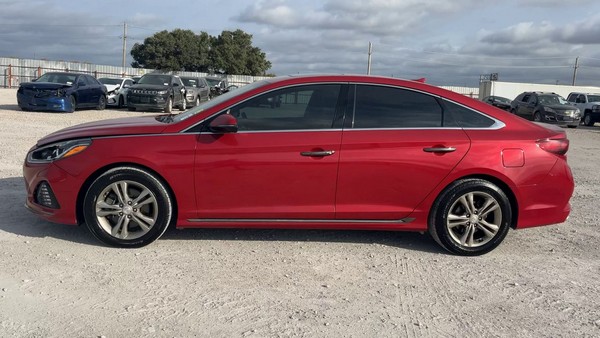 2019 Hyundai SONATA - photo 2