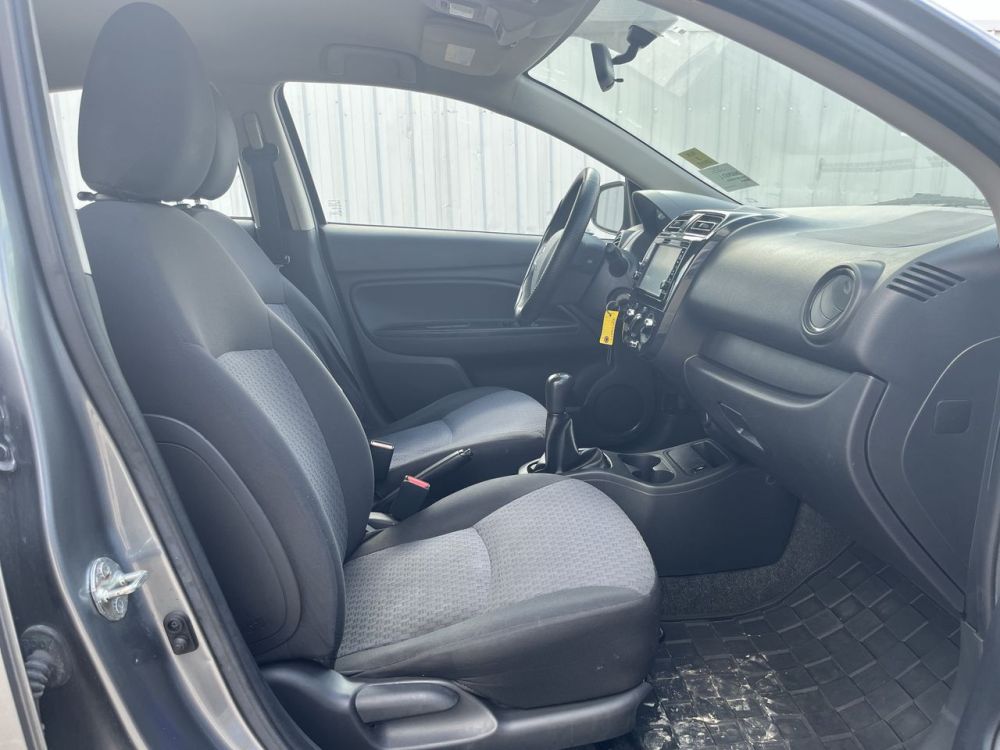 2019 Mitsubishi MIRAGE ES - photo 24
