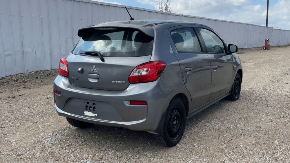 2019 Mitsubishi MIRAGE ES - photo 5