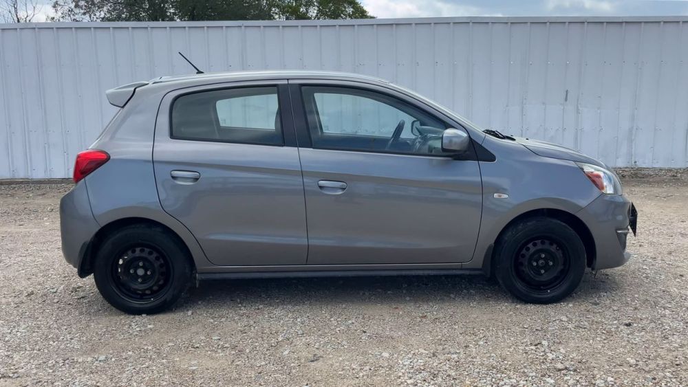 2019 Mitsubishi MIRAGE ES - photo 6