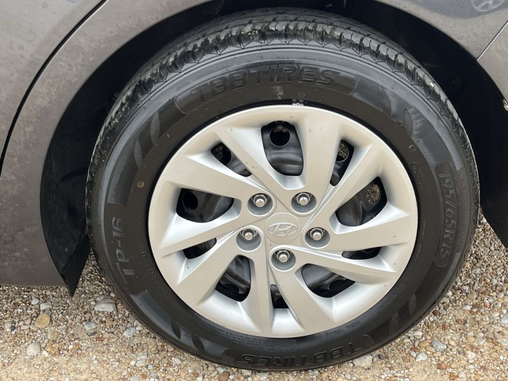 2020 Hyundai ELANTRA SE - photo 17