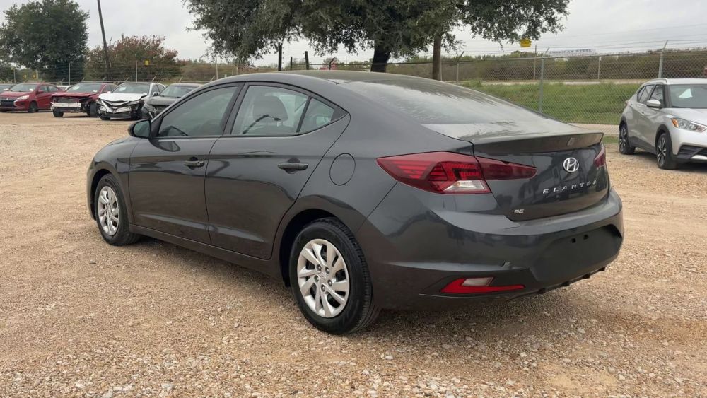 2020 Hyundai ELANTRA SE - photo 3