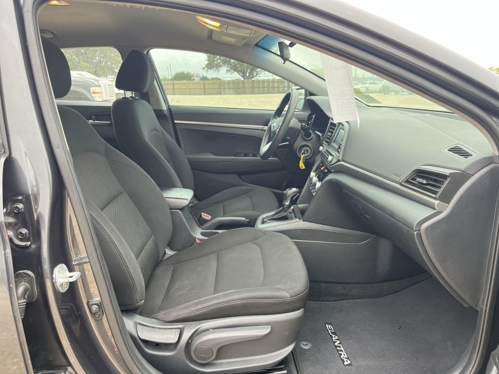 2020 Hyundai ELANTRA SE - photo 24