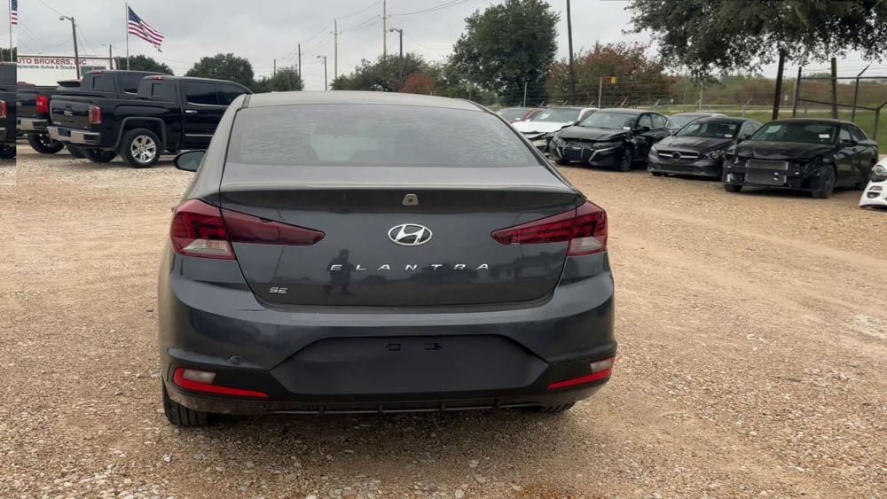 2020 Hyundai ELANTRA SE - photo 4