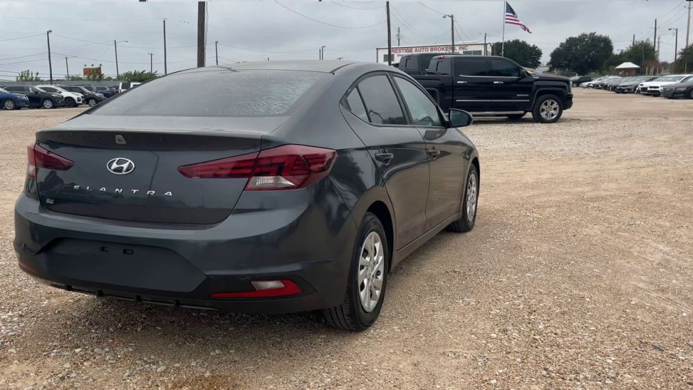 2020 Hyundai ELANTRA SE - photo 5