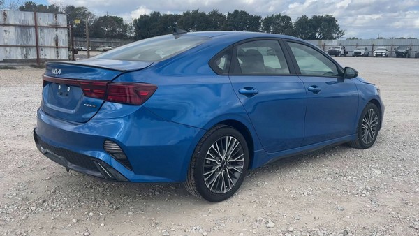 2024 Kia FORTE GT-LINE - photo 5