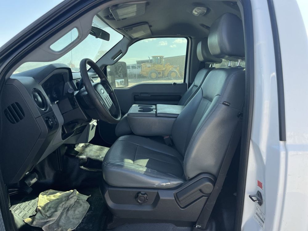 2013 Ford F250 - photo 18