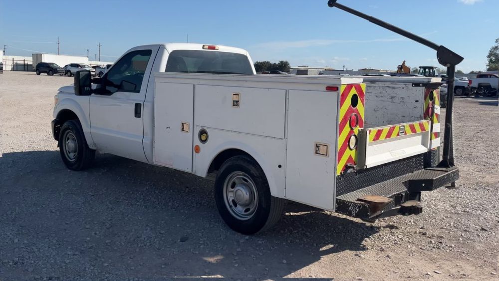 2013 Ford F250 - photo 3