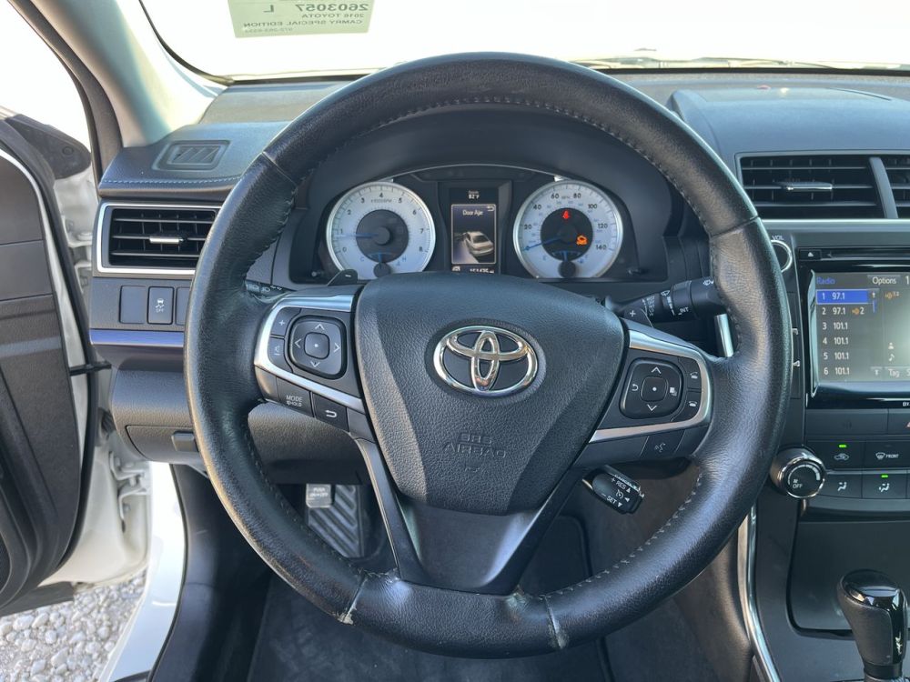 2016 Toyota CAMRY SPECIAL EDITION - photo 11