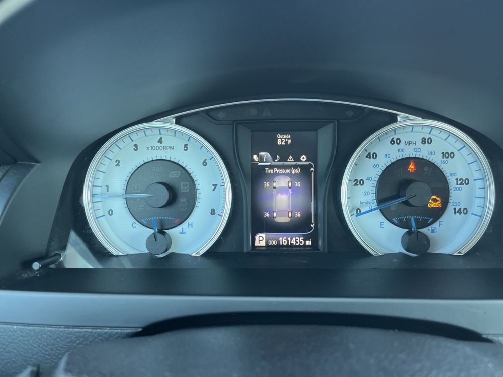 2016 Toyota CAMRY SPECIAL EDITION - photo 10