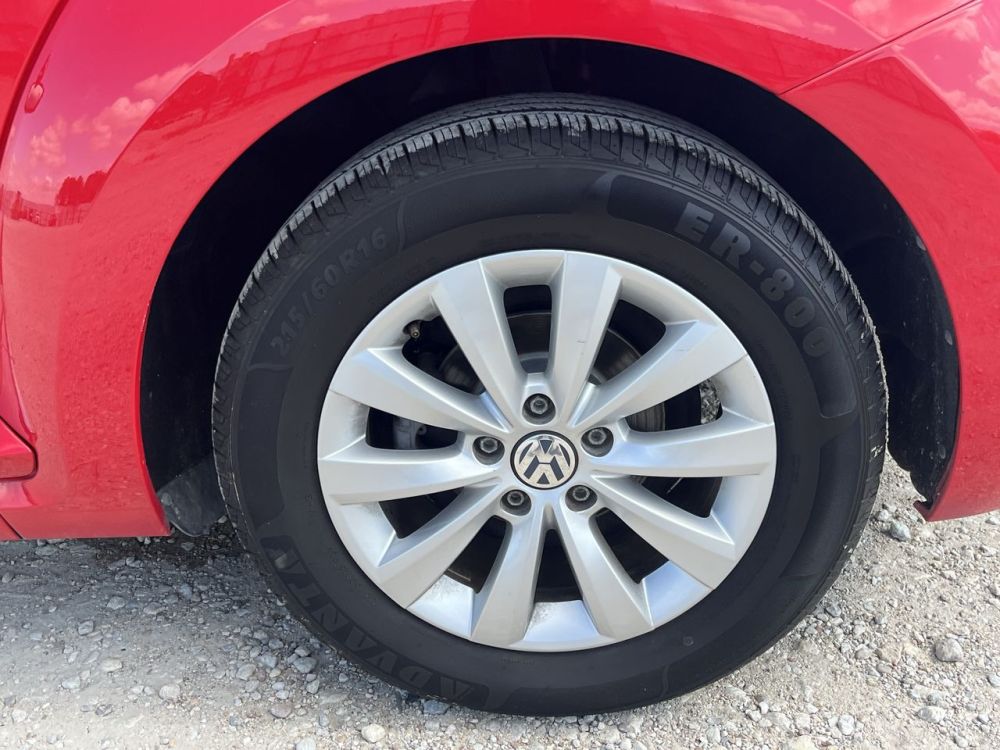 2019 Volkswagen BEETLE S - photo 15