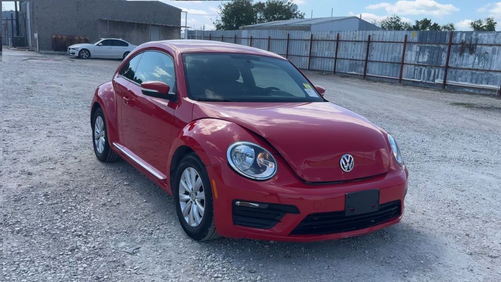 2019 Volkswagen BEETLE S - photo 7