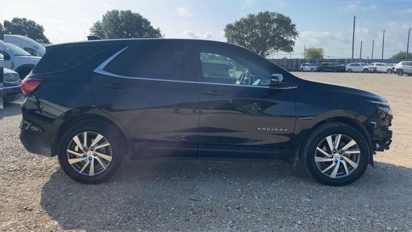 2023 Chevrolet EQUINOX LT - photo 6