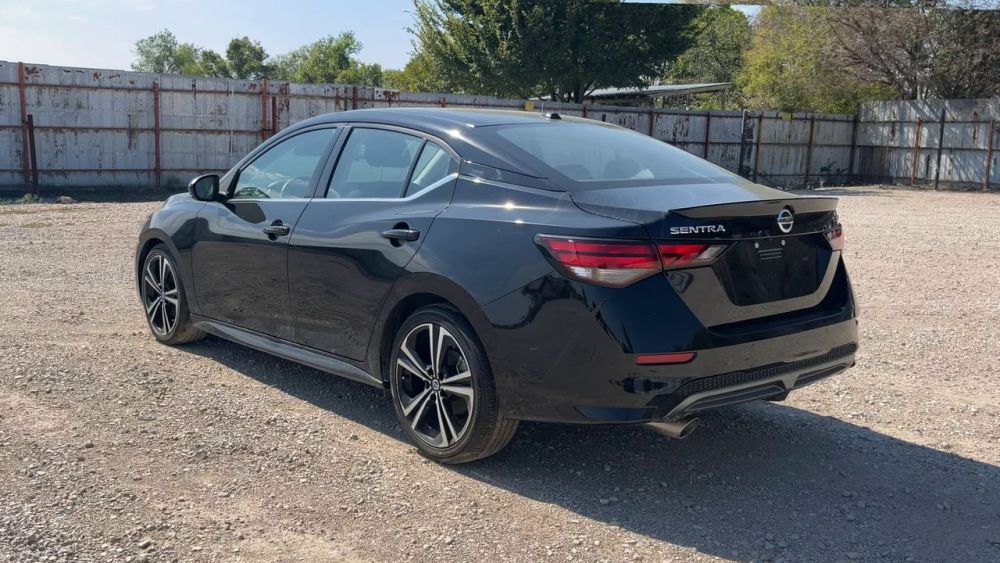 2022 Nissan SENTRA SR - photo 3