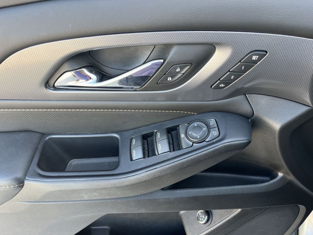 2021 Chevrolet Traverse - photo 23