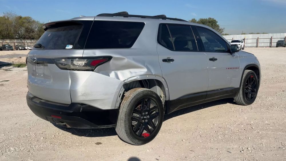 2021 Chevrolet Traverse - photo 5