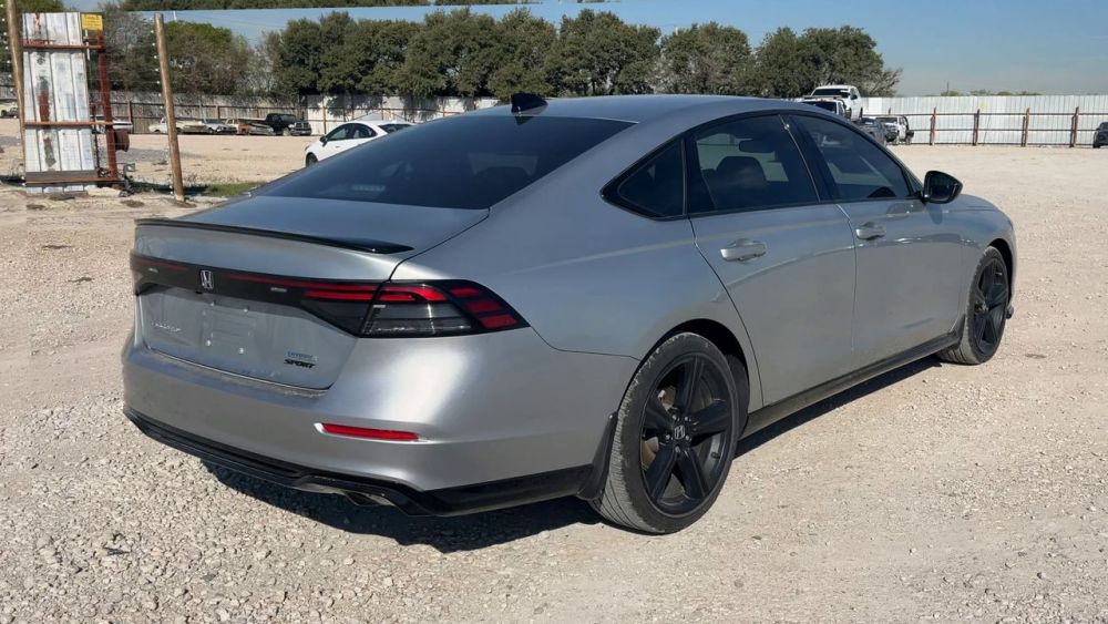 2024 Honda Accord - photo 5